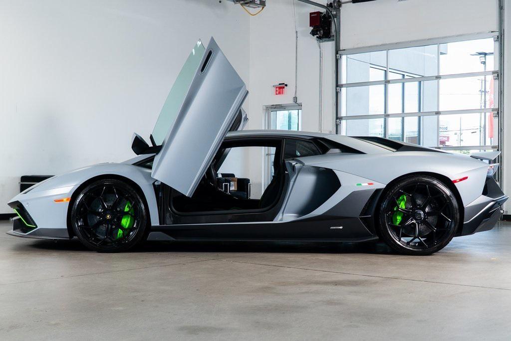 used 2022 Lamborghini Aventador SVJ car, priced at $559,999