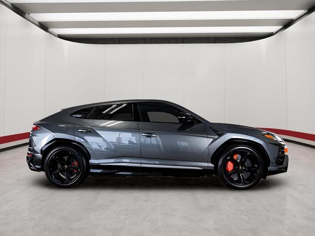 used 2019 Lamborghini Urus car, priced at $168,999