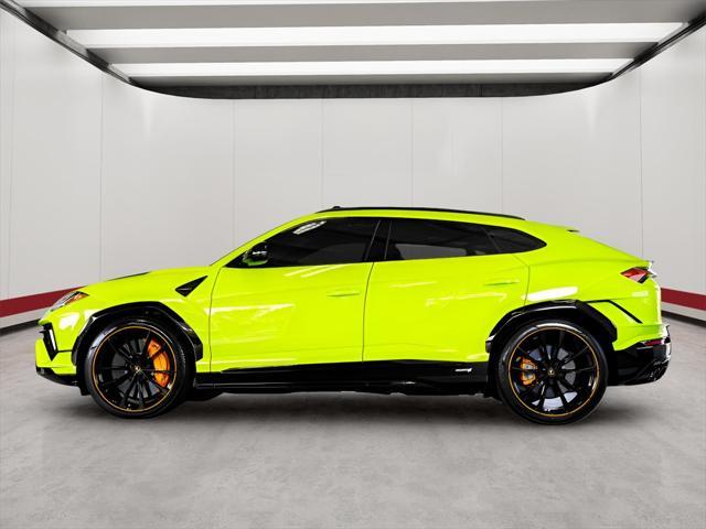 used 2023 Lamborghini Urus car, priced at $249,999