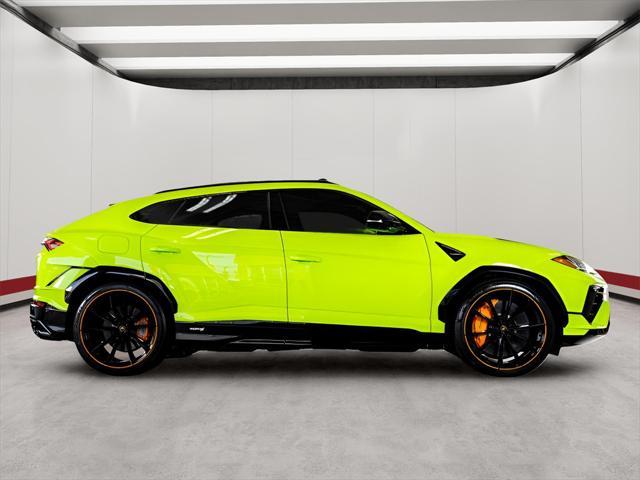 used 2023 Lamborghini Urus car, priced at $249,999