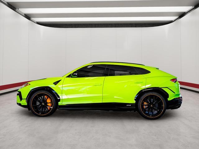 used 2023 Lamborghini Urus car, priced at $245,999