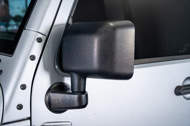 used 2014 Jeep Wrangler Unlimited car, priced at $21,999