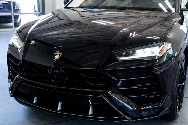 used 2020 Lamborghini Urus car, priced at $182,999
