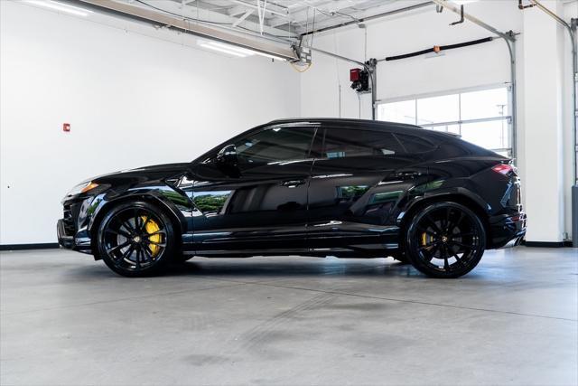 used 2020 Lamborghini Urus car, priced at $182,999