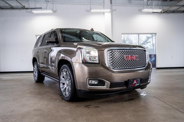 used 2016 GMC Yukon car, priced at $30,999