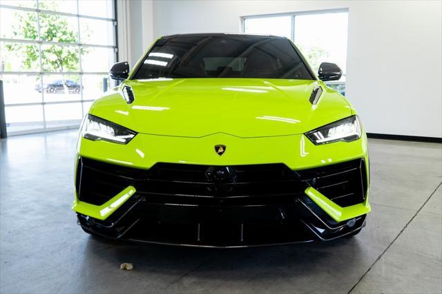 used 2023 Lamborghini Urus car, priced at $329,999