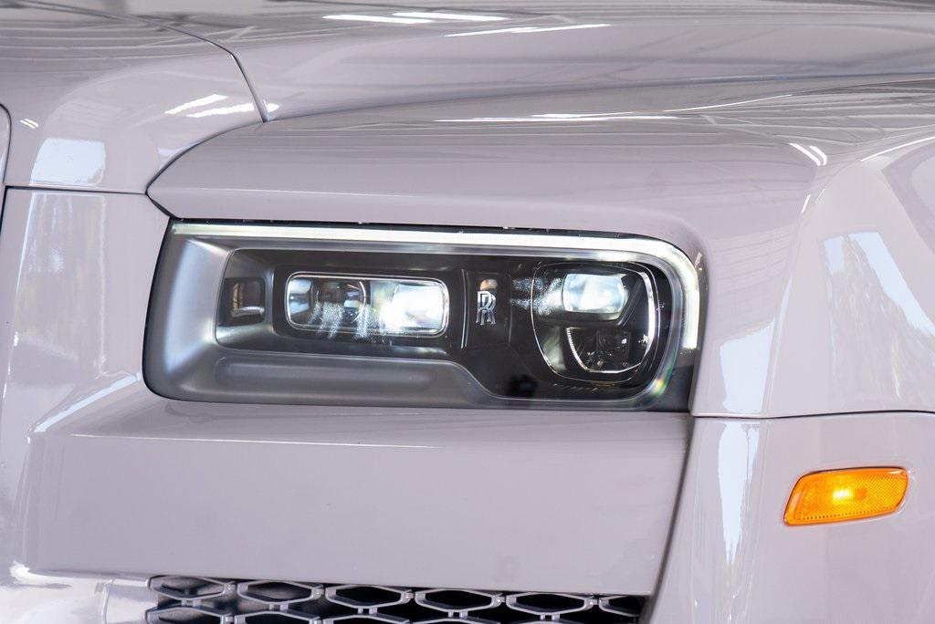 used 2022 Rolls-Royce Cullinan car, priced at $274,999