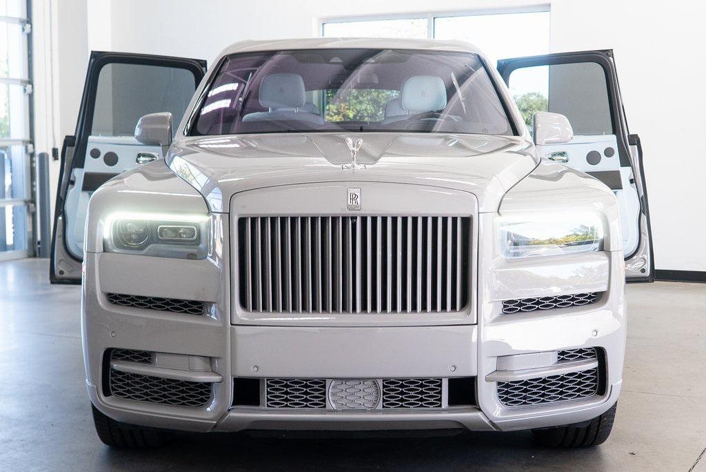 used 2022 Rolls-Royce Cullinan car, priced at $274,999
