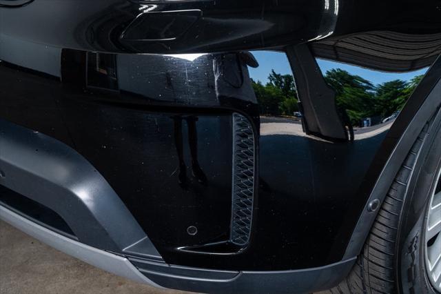 used 2019 Land Rover Discovery car, priced at $22,999