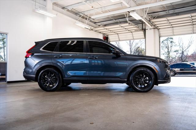 used 2024 Honda CR-V Hybrid car, priced at $32,995