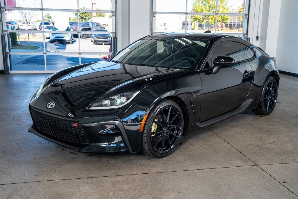 used 2022 Toyota GR86 car, priced at $26,999