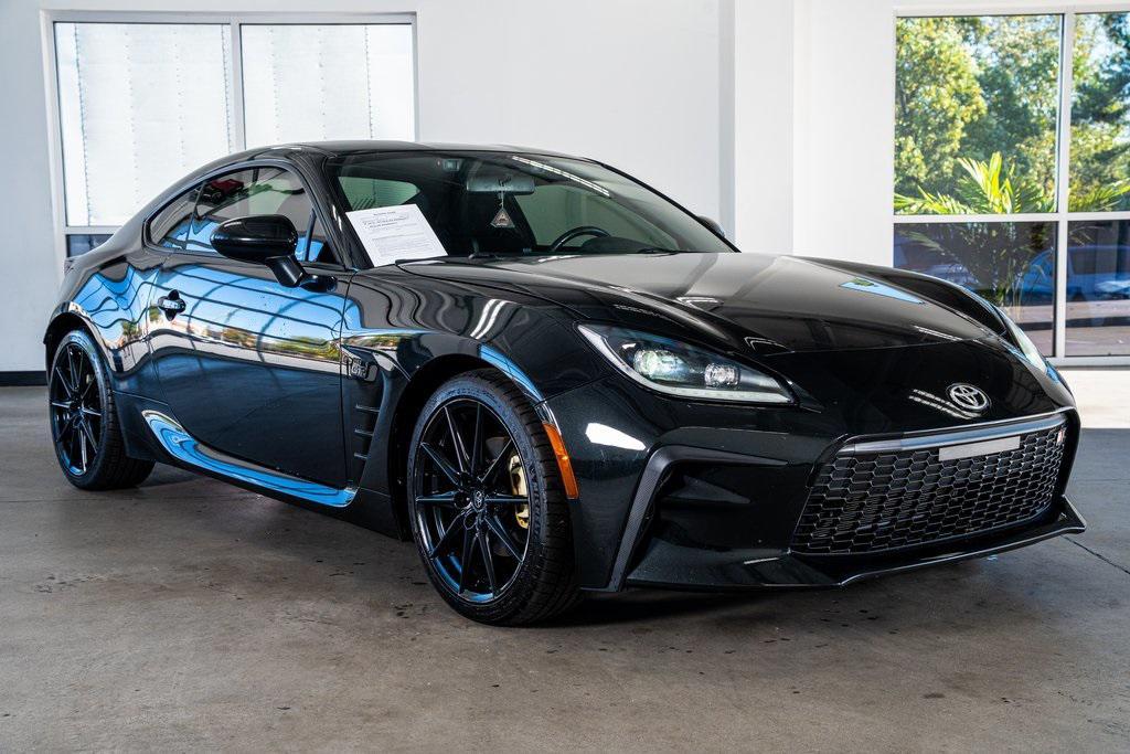 used 2022 Toyota GR86 car, priced at $26,999