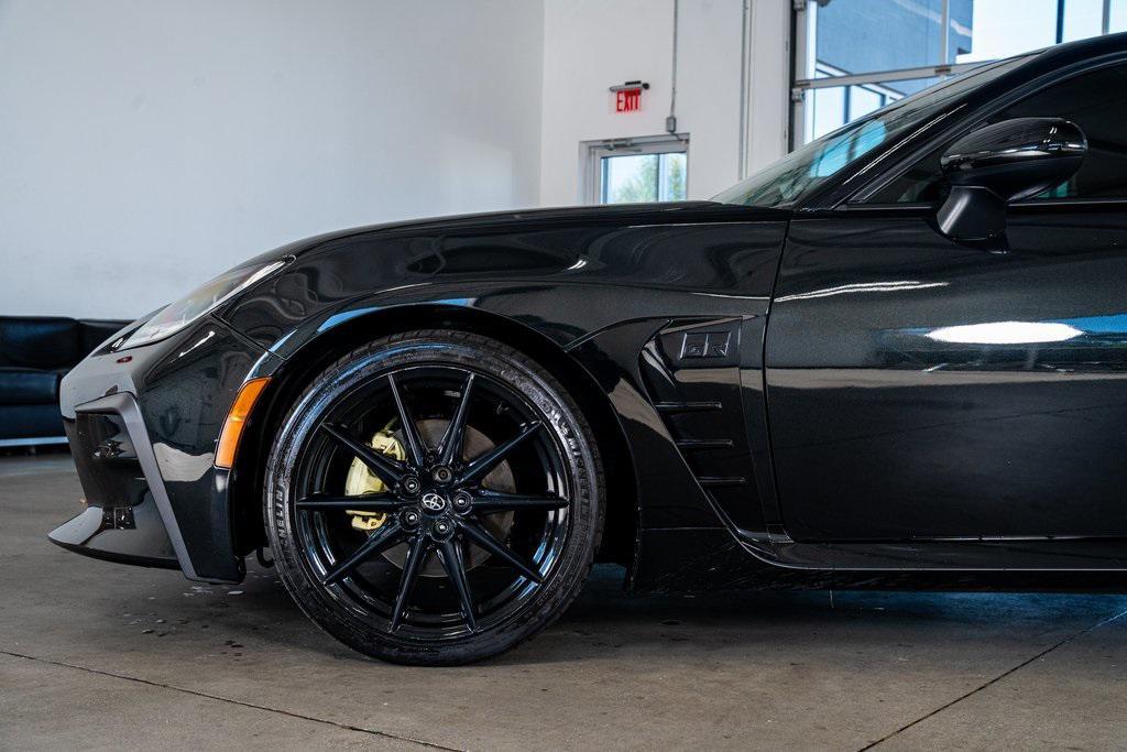 used 2022 Toyota GR86 car, priced at $26,999