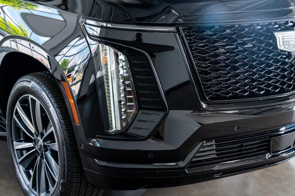 used 2025 Cadillac Escalade car, priced at $110,999