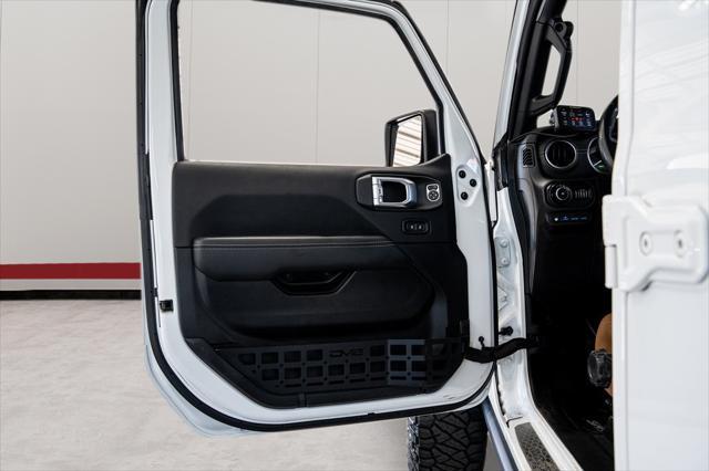 used 2022 Jeep Wrangler Unlimited car, priced at $41,995