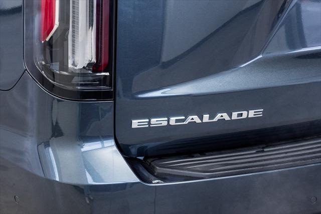 used 2021 Cadillac Escalade ESV car, priced at $72,999