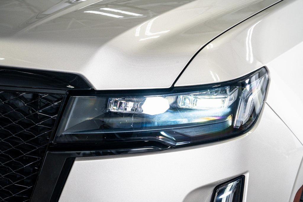 used 2021 Cadillac Escalade ESV car, priced at $57,999