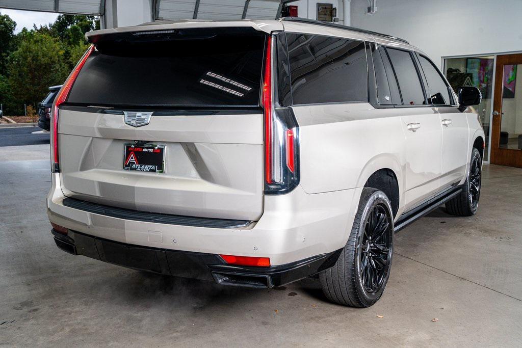 used 2021 Cadillac Escalade ESV car, priced at $57,999