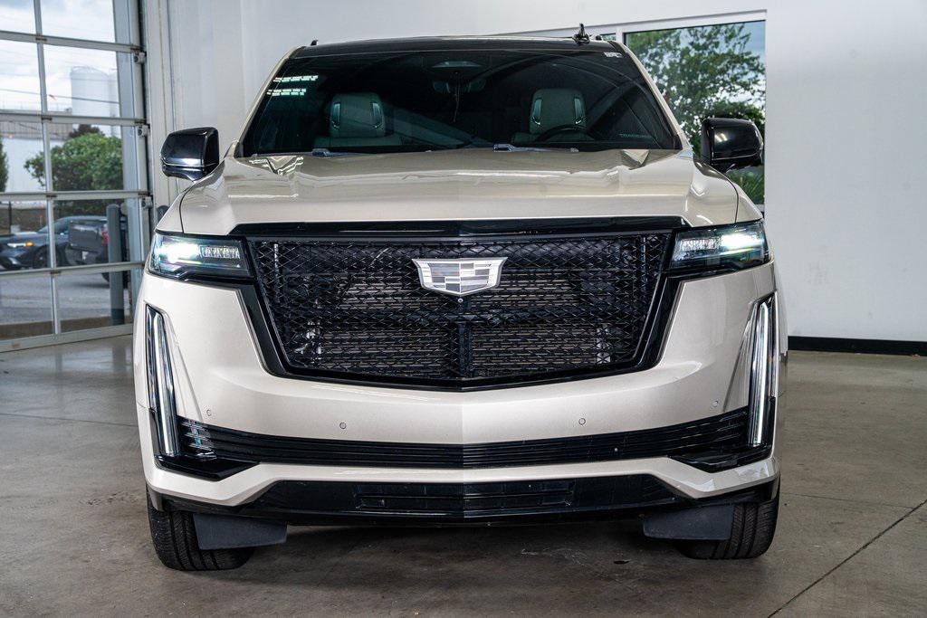 used 2021 Cadillac Escalade ESV car, priced at $57,999