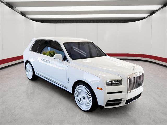 used 2020 Rolls-Royce Cullinan car, priced at $251,999