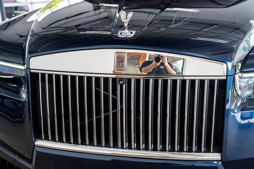 used 2025 Rolls-Royce Cullinan car, priced at $449,999