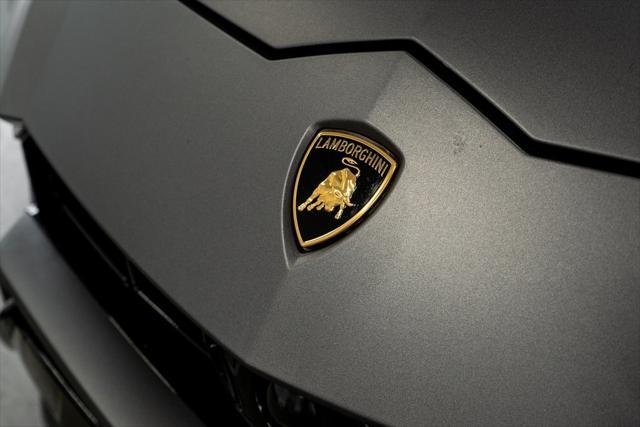used 2019 Lamborghini Urus car, priced at $177,999