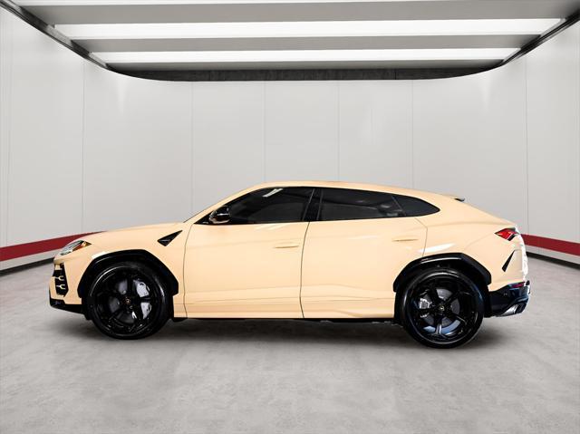 used 2020 Lamborghini Urus car, priced at $199,999