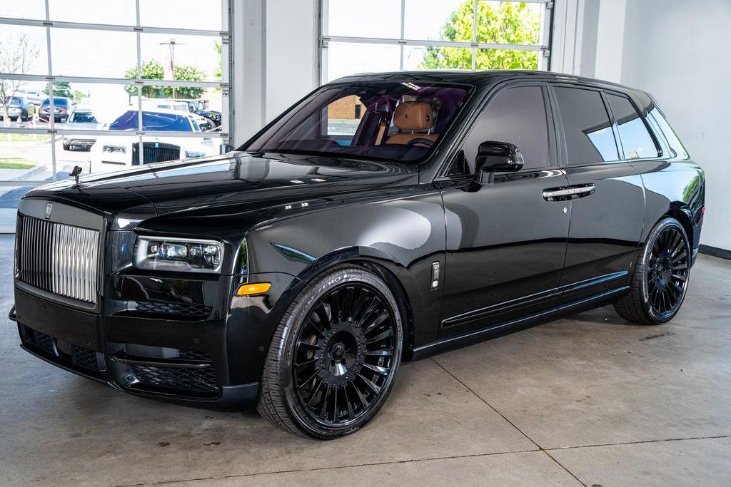 used 2022 Rolls-Royce Cullinan car, priced at $349,999