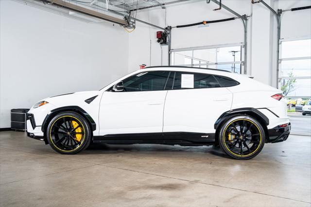 used 2024 Lamborghini Urus car, priced at $249,999