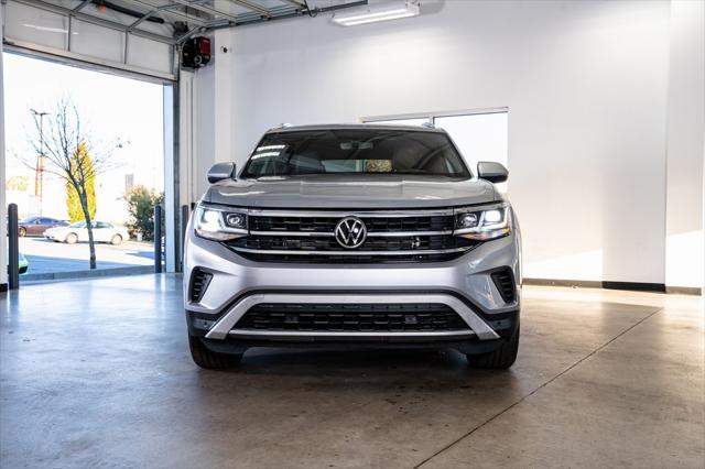 used 2020 Volkswagen Atlas Cross Sport car, priced at $23,995