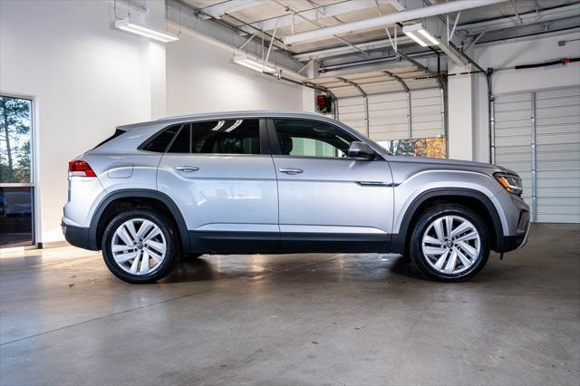 used 2020 Volkswagen Atlas Cross Sport car, priced at $23,995