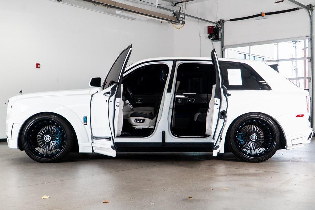 used 2022 Rolls-Royce Cullinan car, priced at $334,999