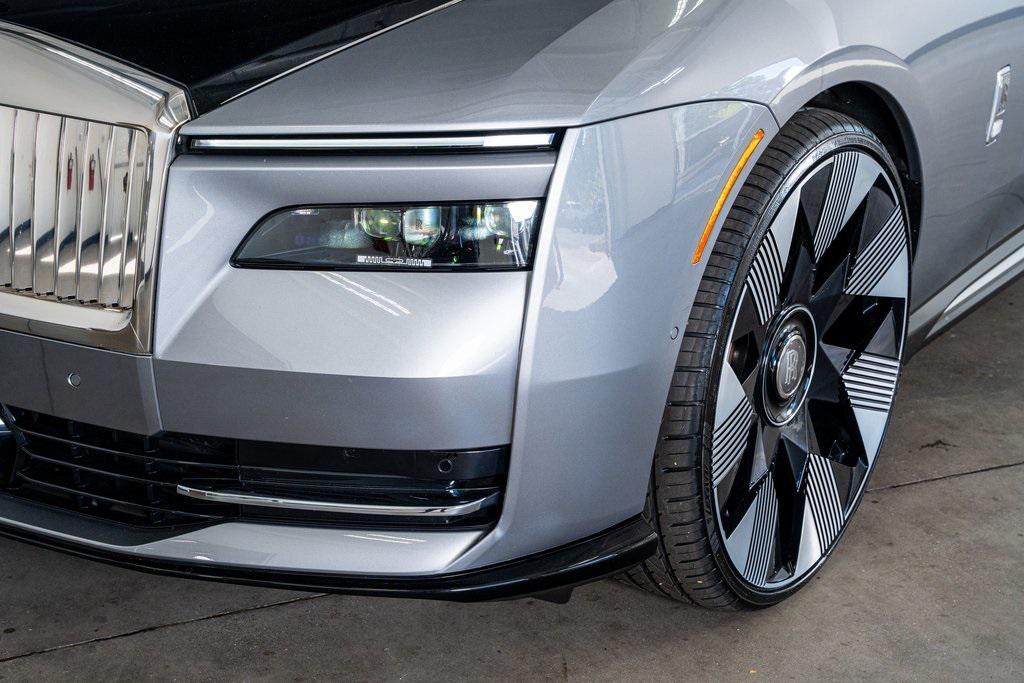 used 2024 Rolls-Royce Spectre car, priced at $419,999
