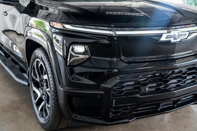 used 2025 Chevrolet Silverado EV car, priced at $84,999