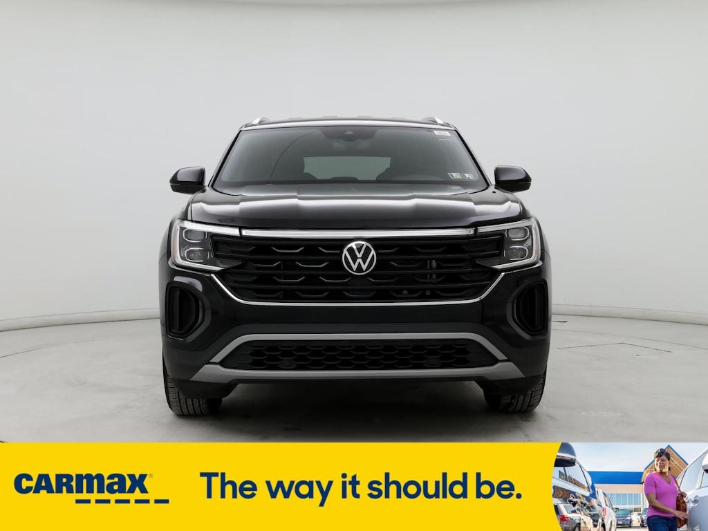 used 2024 Volkswagen Atlas Cross Sport car, priced at $33,998