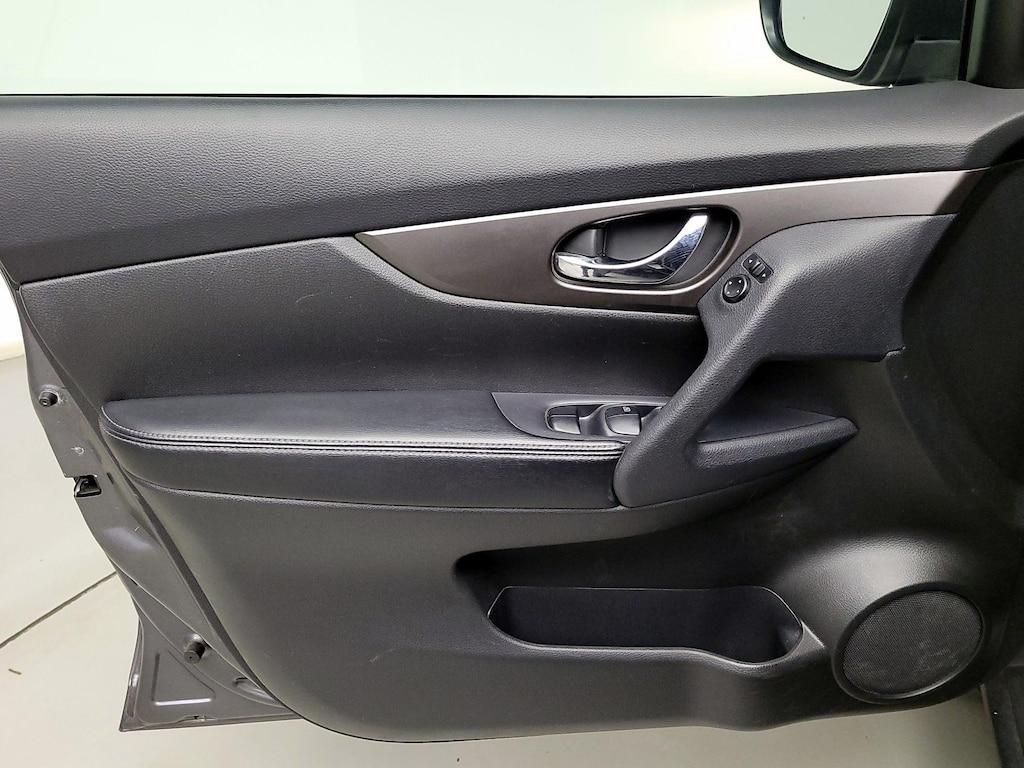 used 2014 Nissan Rogue car, priced at $12,998