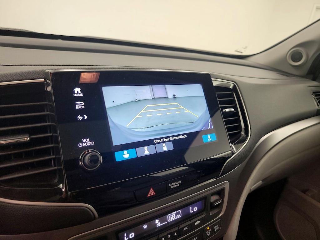 used 2022 Honda Pilot car, priced at $30,998