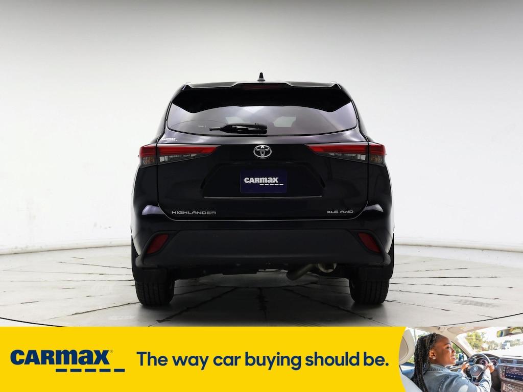 used 2020 Toyota Highlander car, priced at $33,998