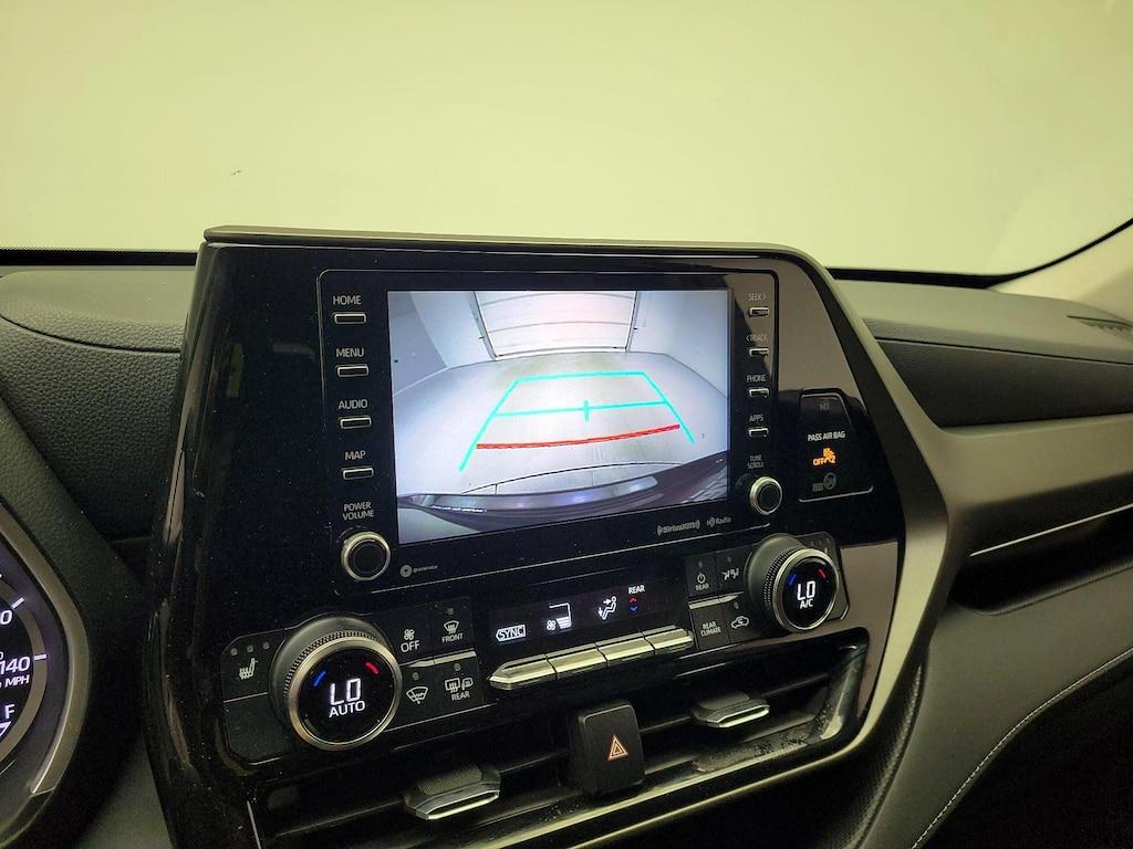 used 2020 Toyota Highlander car, priced at $33,998