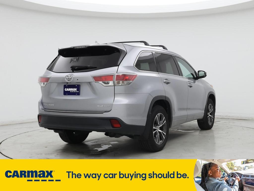 used 2016 Toyota Highlander car, priced at $25,998