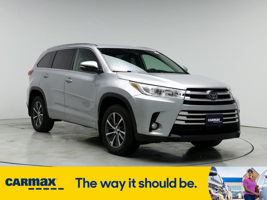 used 2018 Toyota Highlander Hybrid car, priced at $33,998