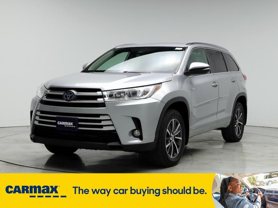 used 2018 Toyota Highlander Hybrid car, priced at $33,998