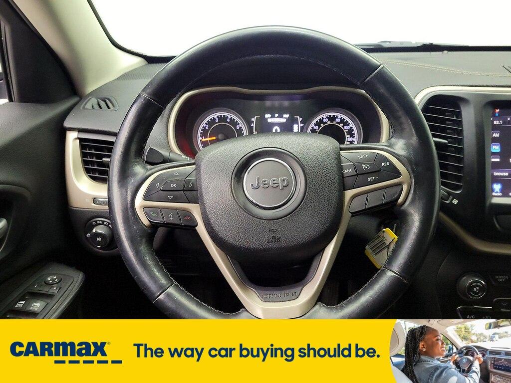used 2015 Jeep Cherokee car, priced at $14,998