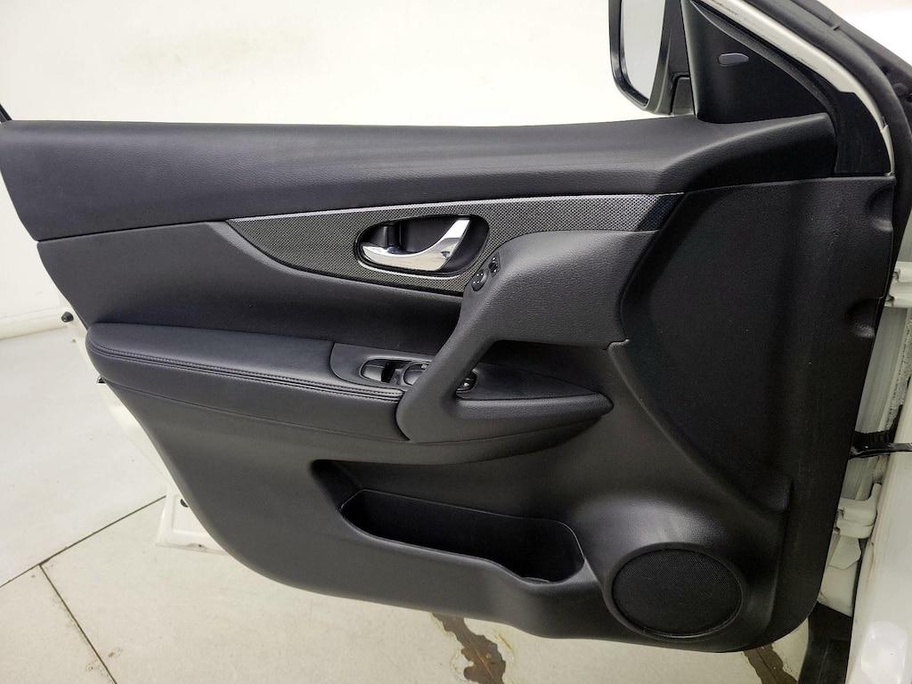 used 2016 Nissan Rogue car, priced at $16,998