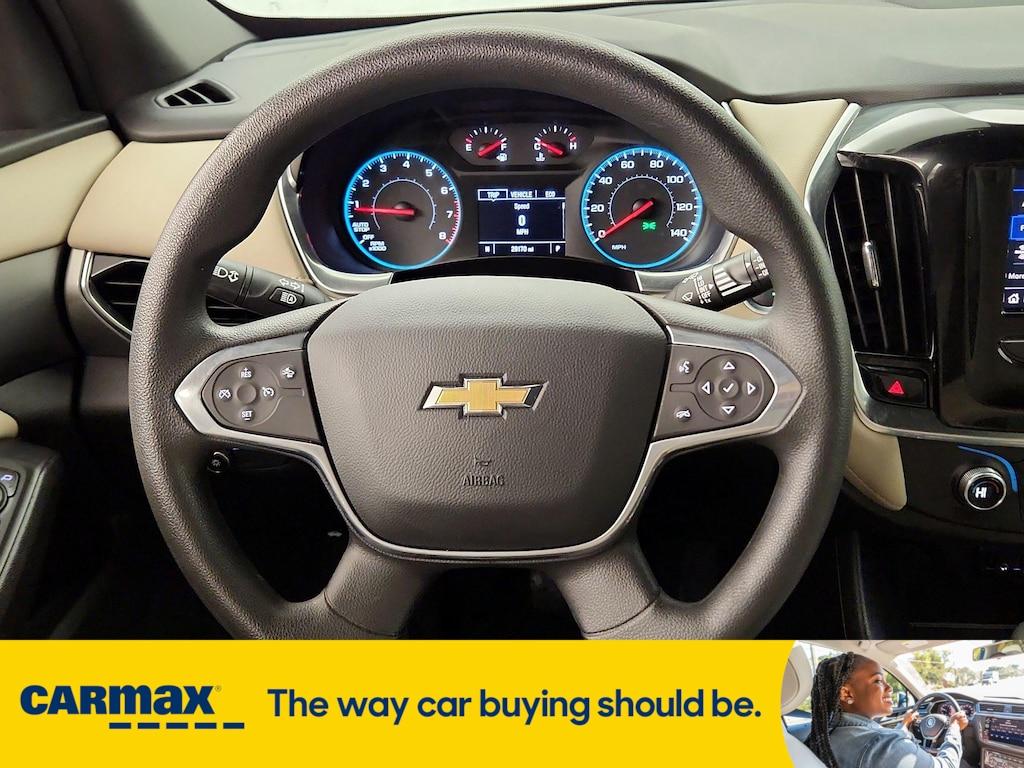 used 2022 Chevrolet Traverse car, priced at $29,998