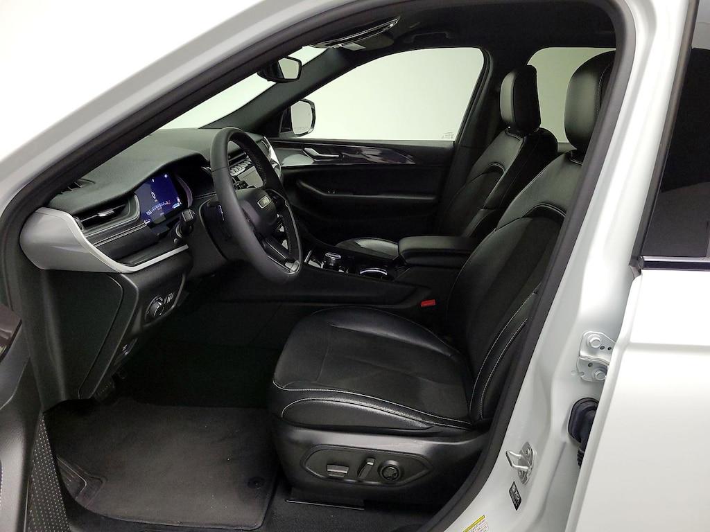 used 2023 Jeep Grand Cherokee car, priced at $33,998