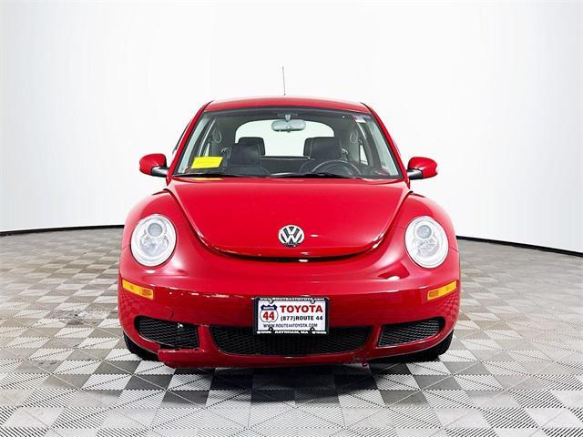 used 2009 Volkswagen New Beetle car, priced at $8,999