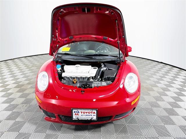 used 2009 Volkswagen New Beetle car, priced at $8,999