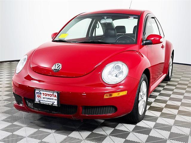 used 2009 Volkswagen New Beetle car, priced at $8,999