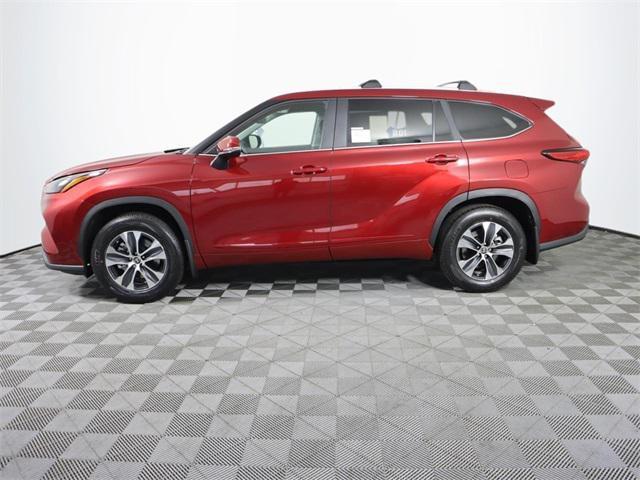 new 2023 Toyota Highlander car, priced at $46,287
